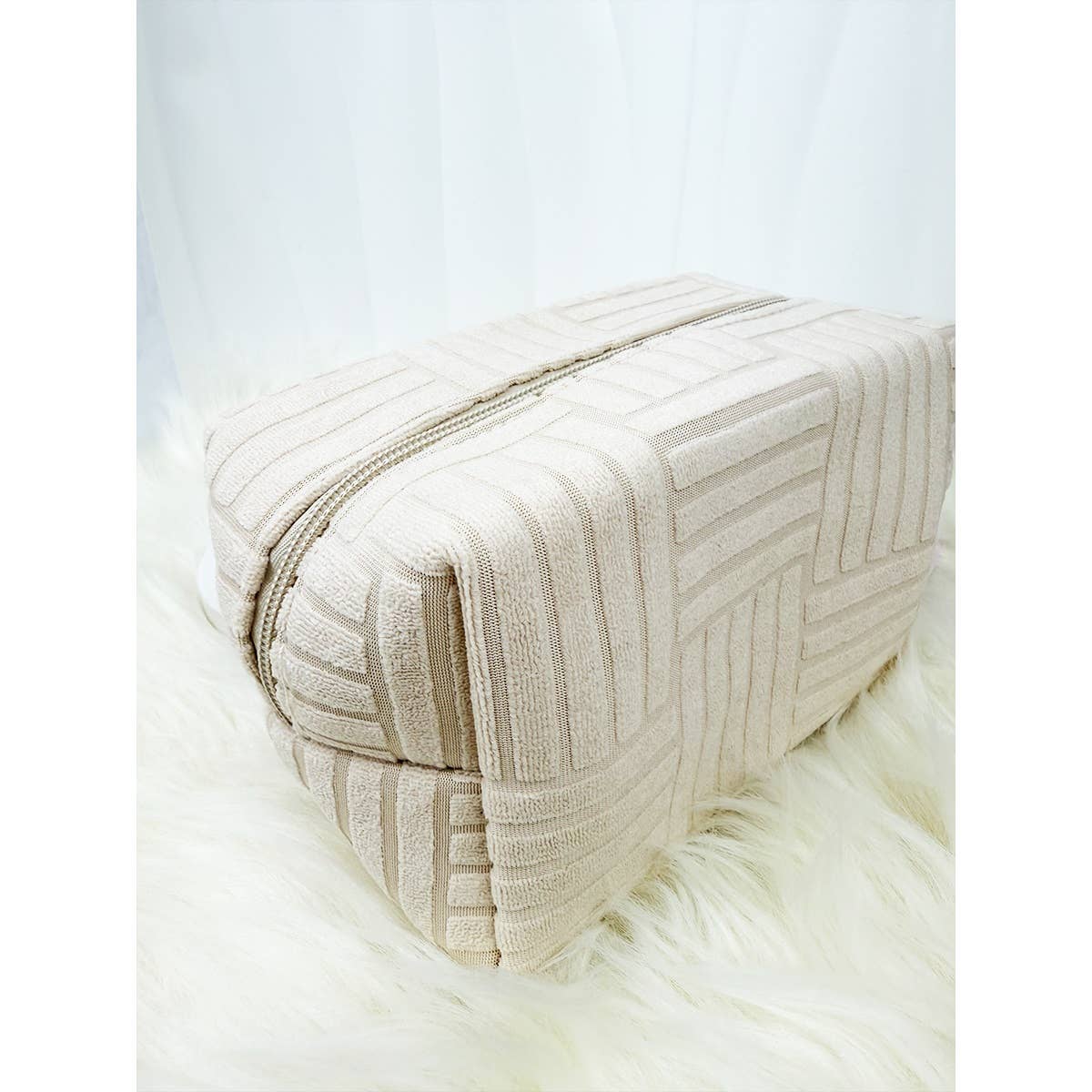 Grid Textured Cosmetic Bag